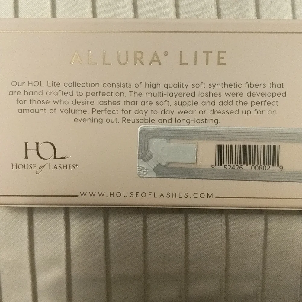 Set of Lashes